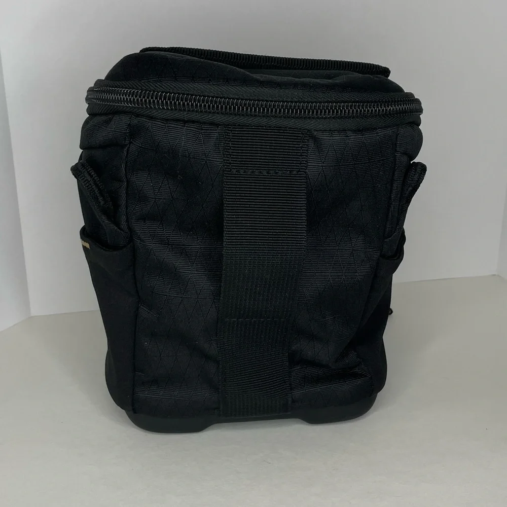 Case‎ Logic camera case